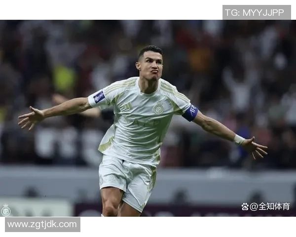 全球7号足球巨星盘点 传奇球员与现代顶尖人物同台竞技