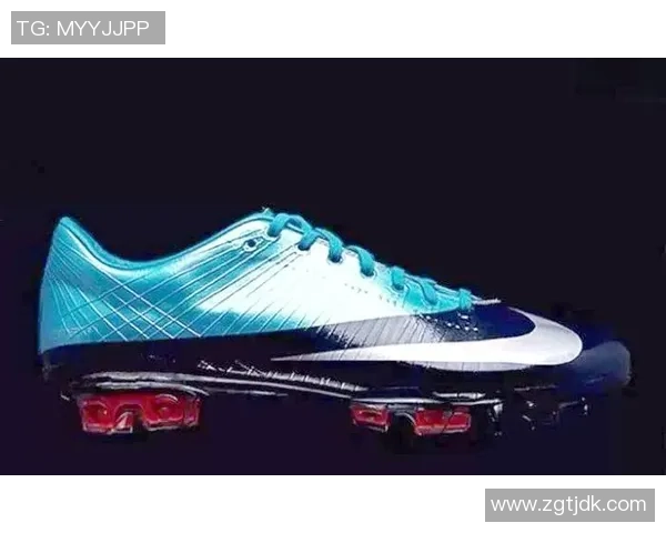 球星为何纷纷选择穿足球鞋探索背后的品牌影响与技术创新 球星为何纷纷选择穿足球鞋探索背后的品牌影响与技术创新