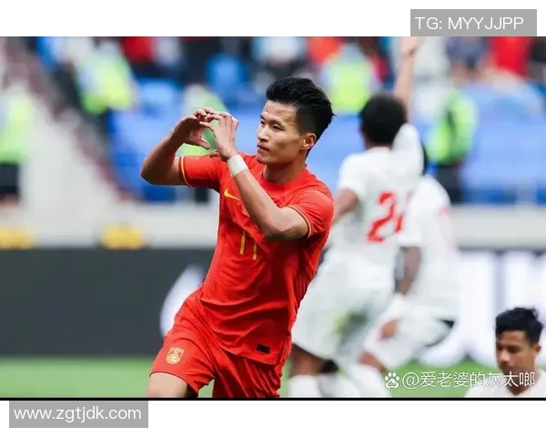 最不敬业的国足球星引发争议是否应担负起国家队责任 最不敬业的国足球星引发争议是否应担负起国家队责任