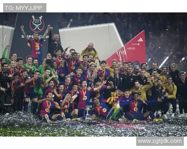 震惊世界的离世足球明星名字揭晓引发球迷哀悼与追忆