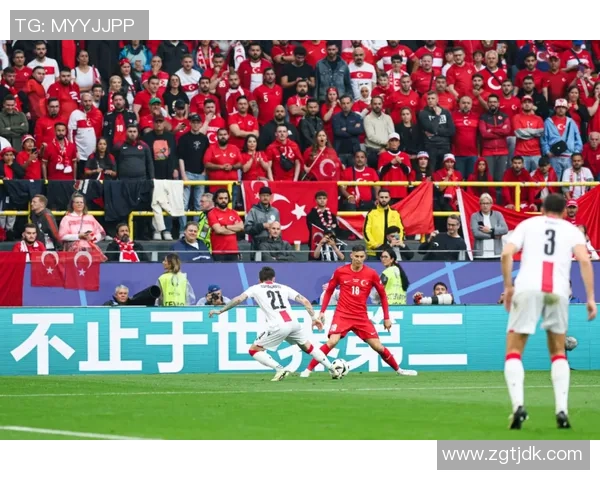 热血绿茵荣耀瞬间凝聚成光足球球星燃情励志文案壁纸