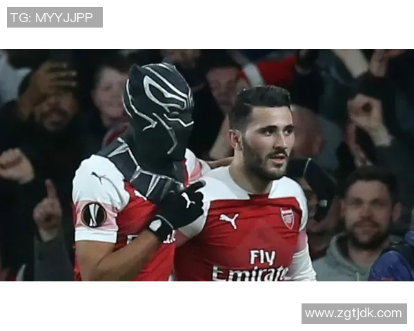 绿茵英雄致敬永恒传奇足球巨星用激情纪念黑豹精神 绿茵英雄致敬永恒传奇足球巨星用激情纪念黑豹精神