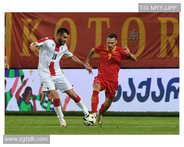 足球巨星们的朋友圈揭秘:那些与球场英雄并肩的挚友和名人们 足球巨星们的朋友圈揭秘:那些与球场英雄并肩的挚友和名人们